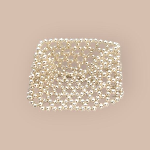 Vintage Faux Pearl Stretch Cuff Bracelet – Classic Lattice Design - Picture 8 of 10